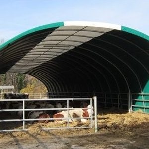 Tunnels d'élevage et stockage
